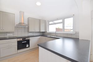 Newly fitted kitchen - click for photo gallery